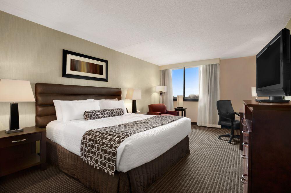Crowne Plaza Columbus North - Worthington By Ihg Ξενοδοχείο Εξωτερικό φωτογραφία