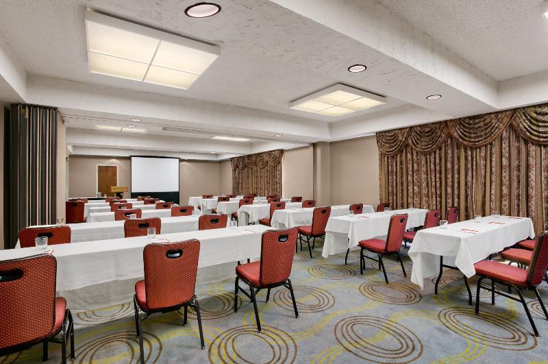 Crowne Plaza Columbus North - Worthington By Ihg Ξενοδοχείο Εξωτερικό φωτογραφία
